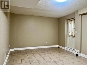 14 Chimenti Ct in Markham, ON - Building Photo - Building Photo