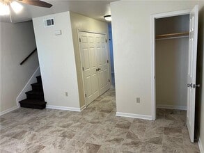 316 Plantation Dr, Unit 1 in Chalmette, LA - Building Photo - Building Photo