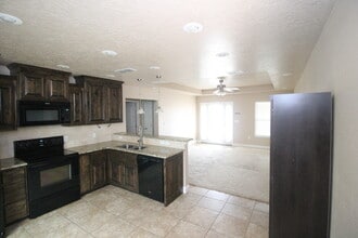 1913 Dale St in Clovis, NM - Building Photo - Building Photo