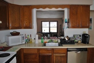 667 Geyser Rd, Unit 4 in Ballston Spa, NY - Foto de edificio - Building Photo