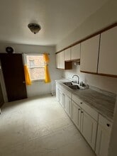 16611 Lauder St in Detroit, MI - Foto de edificio - Building Photo