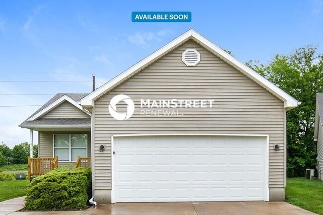 property at 1016 NE Queens Ct