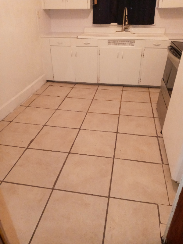 property at 1210 Erie St