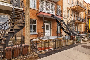 4259-4265 Messier St in Montréal, QC - Building Photo