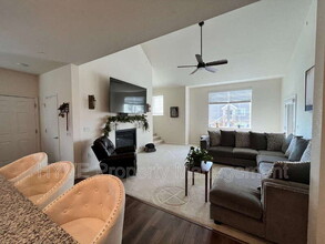 1841 S Dunkirk St in Aurora, CO - Building Photo - Building Photo