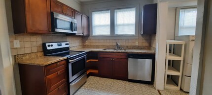 636 Benton Ave in Nashville, TN - Foto de edificio - Building Photo