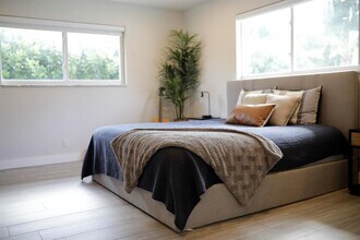 2730 NE 40th Ct in Lighthouse Point, FL - Foto de edificio - Building Photo