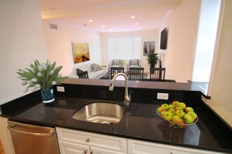 1 Langdon Sq in Cambridge, MA - Building Photo - Building Photo