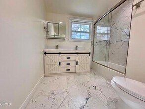 17449 Keswick St in Los Angeles, CA - Building Photo - Building Photo