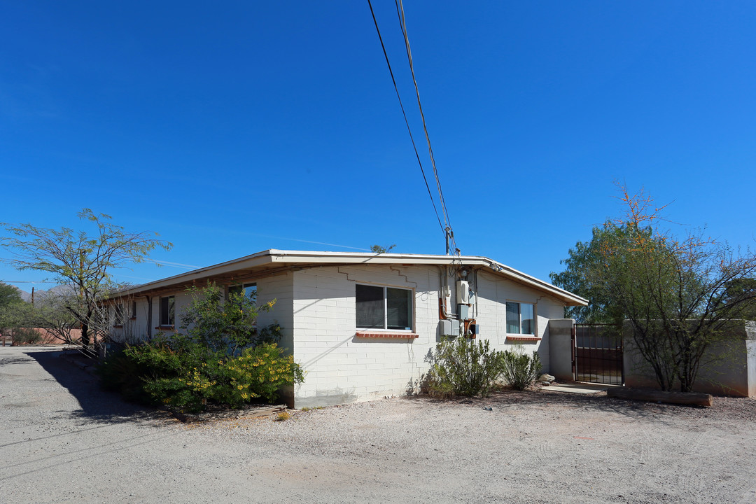 2230-2248 E Prince Rd in Tucson, AZ - Building Photo