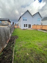 4119 Forsythia St in Springfield, OR - Building Photo - Building Photo