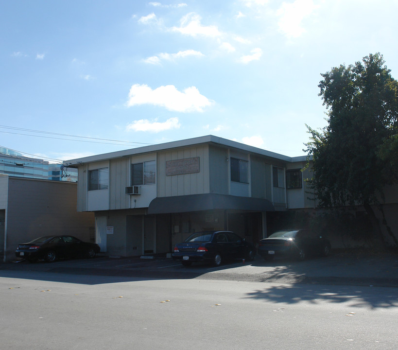 Sunnyvale Court Apartments in Walnut Creek, CA - Building Photo