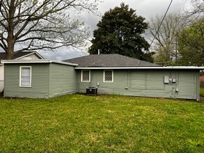 1909 McCall St in Bossier City, LA - Building Photo - Building Photo