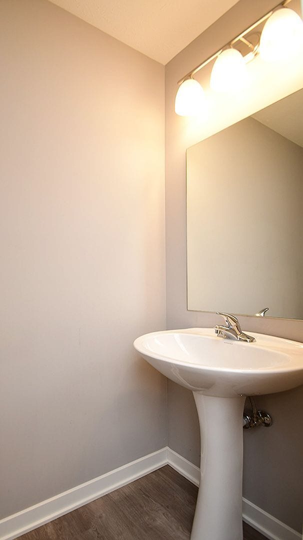 17078 Hawthorne Ave in Omaha, NE - Building Photo - Building Photo