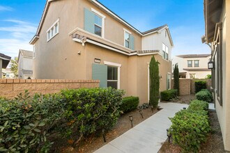 4846 S Monarch Pl in Ontario, CA - Foto de edificio - Building Photo