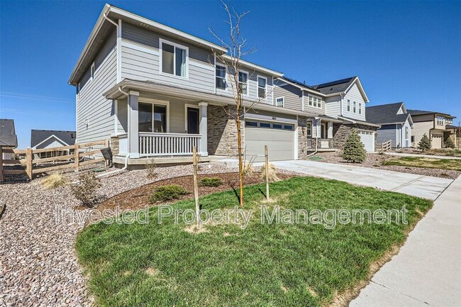 8051 Ralston Creek Ave in Littleton, CO - Foto de edificio - Building Photo