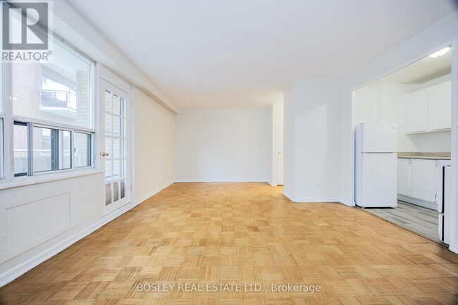 property at 85-385 Lawton Blvd