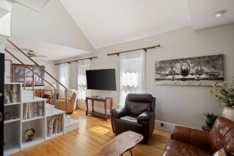 2713 Garfield Ave in Minneapolis, MN - Foto de edificio - Building Photo
