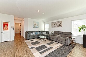 6508 Strelitzia Cove in Round Rock, TX - Building Photo - Building Photo