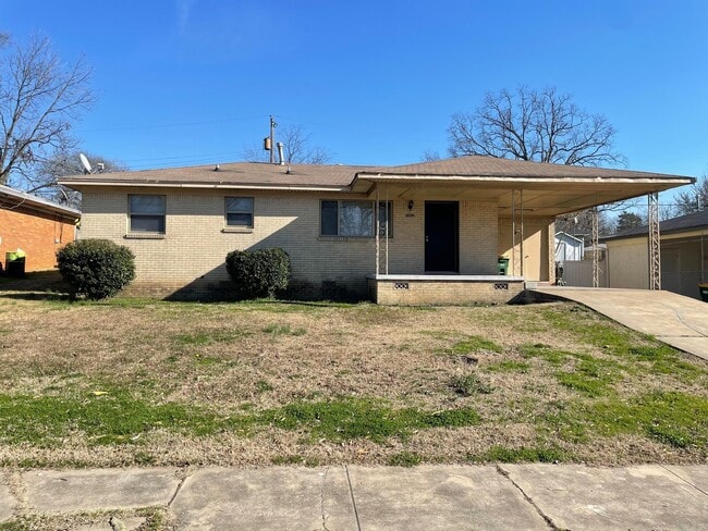 property at 3902 Mellene Dr