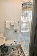 77 Northside Dr in Sag Harbor, NY - Building Photo - Building Photo