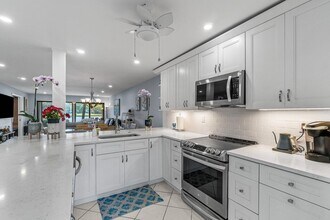 5188 Oakhill Ln in Delray Beach, FL - Building Photo - Building Photo