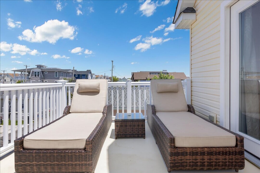 212 Central Ave in Ocean City, NJ - Building Photo