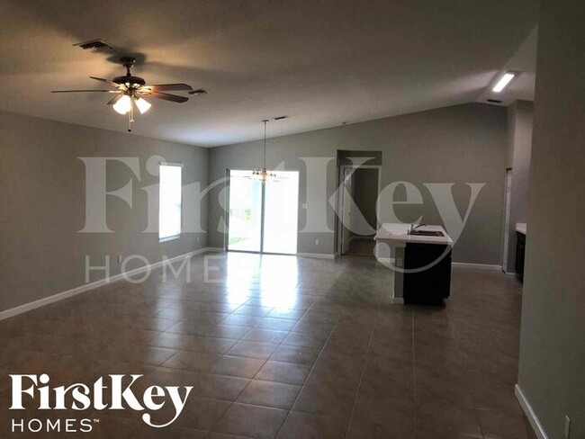 3611 SW San Benito St in Port St. Lucie, FL - Building Photo - Building Photo