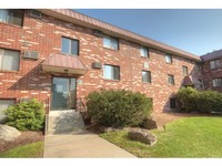 COURTYARD PRINCETON PLACE in Worcester, MA - Building Photo - Building Photo