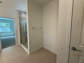 3915 Big Sky Dr in Spring Hill, FL - Building Photo - Building Photo