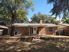 2720 Muse St in Fort Worth, TX - Building Photo - Building Photo