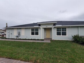 1313 Haywagon Tr. in Loxahatchee, FL - Building Photo - Building Photo