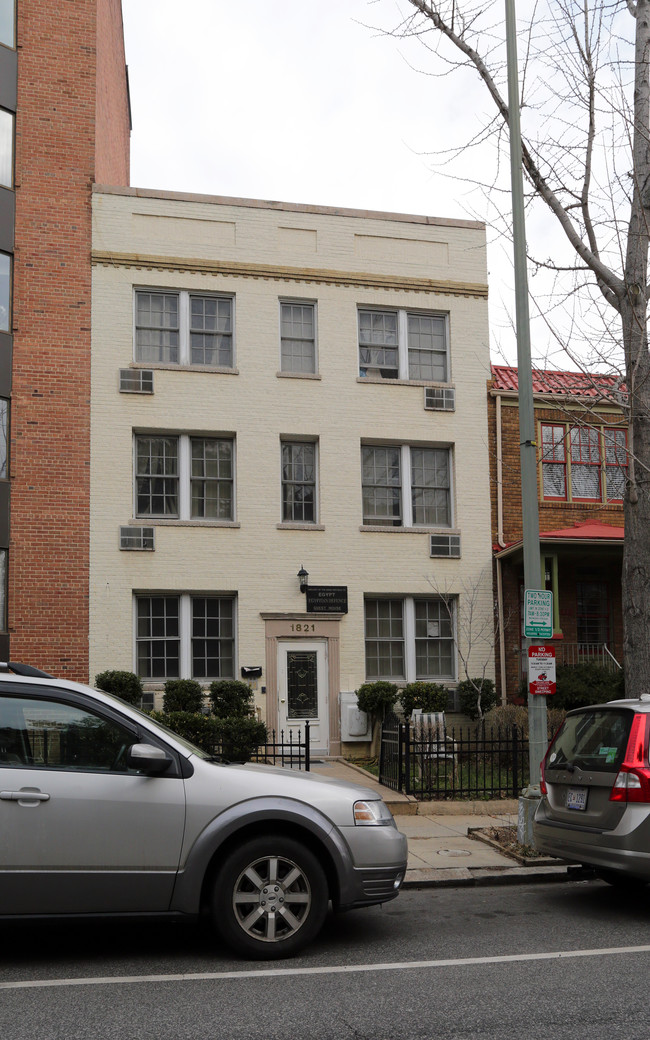 Guest House - Embassy of Egypt in Washington, DC - Foto de edificio - Building Photo