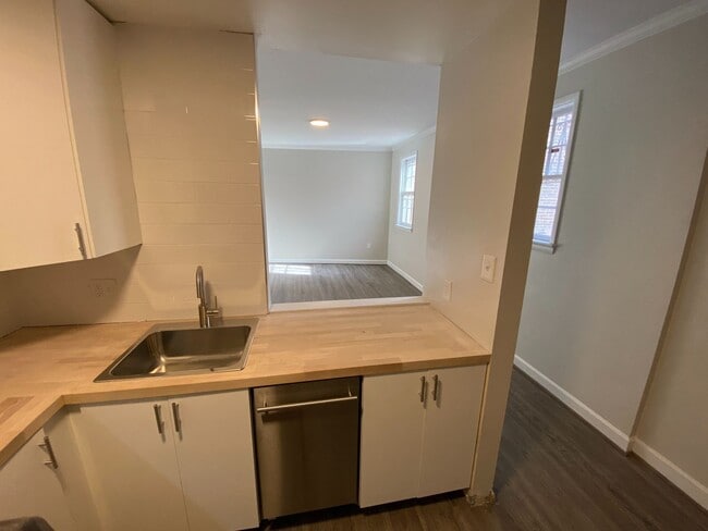 property at 201 Massachusetts Ave NE