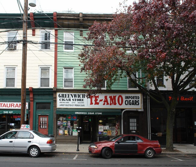 93 Railroad Ave