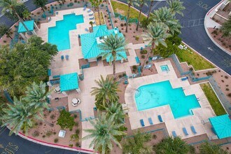 78 Magical Mystery Ln in Henderson, NV - Building Photo - Building Photo