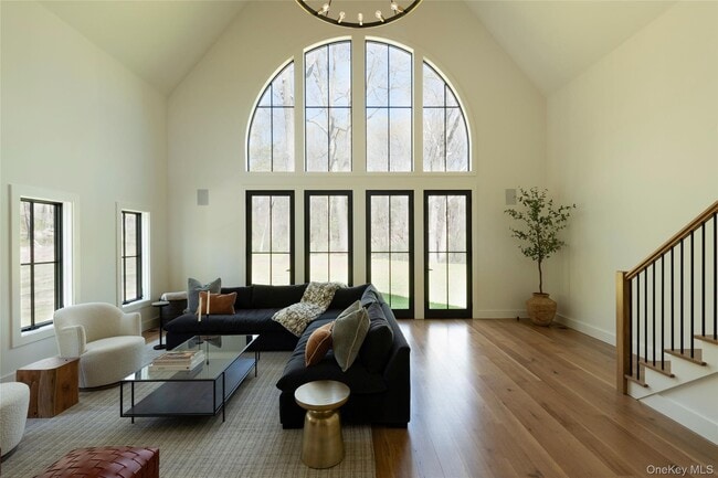 36 Pilgrims Progress Rd in Rhinebeck, NY - Building Photo - Building Photo
