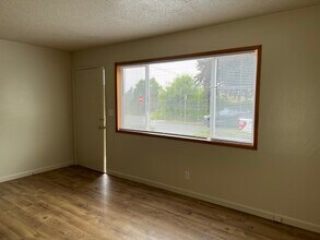 379-312 12th St in Arcata, CA - Building Photo - Building Photo