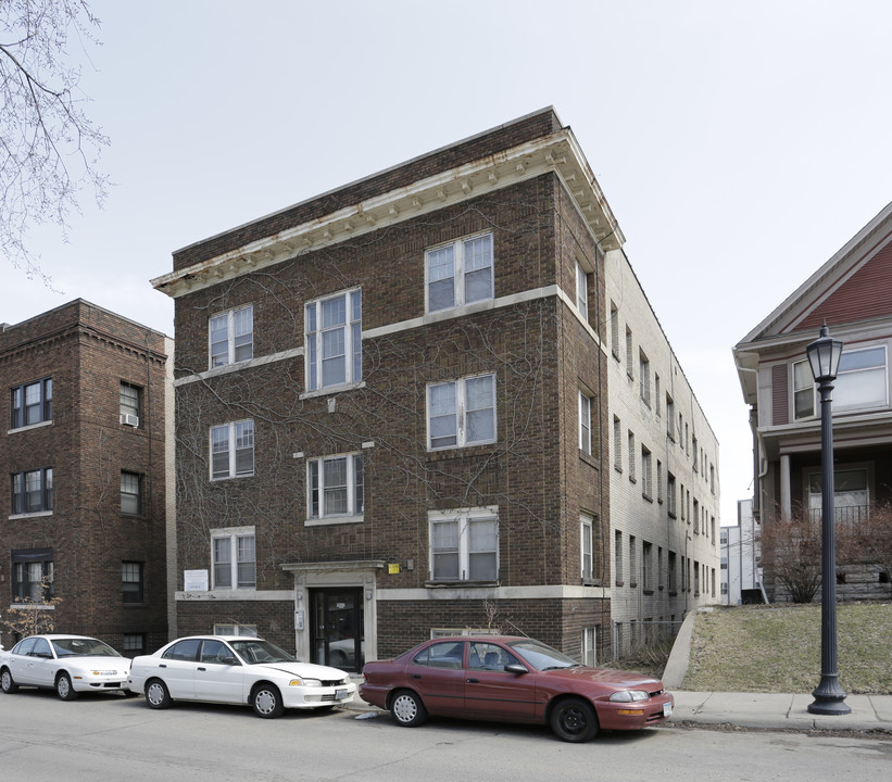 1905 Stevens Ave in Minneapolis, MN - Building Photo