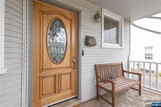 346 Cleveland Ave in Hasbrouck Heights, NJ - Building Photo - Building Photo