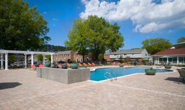 Haven Apartments in Virginia Beach, VA - Building Photo - Building Photo