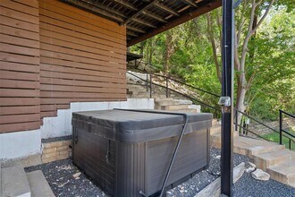 25413 Pedernales Point Dr in Spicewood, TX - Building Photo - Building Photo