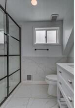 36 E 4th St in Bayonne, NJ - Building Photo - Building Photo
