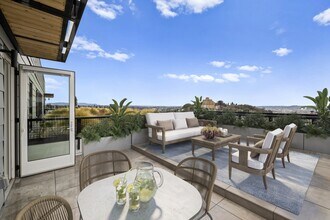 Mason & Main in Seattle, WA - Foto de edificio - Building Photo