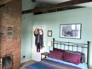 3234 Dobson St in Pittsburgh, PA - Building Photo - Building Photo