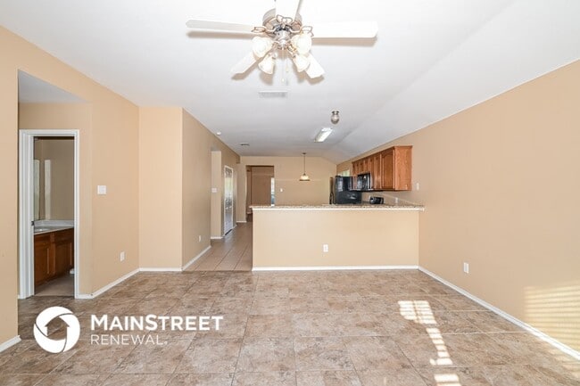 3653 Swallow Dr in Mesquite, TX - Building Photo - Building Photo