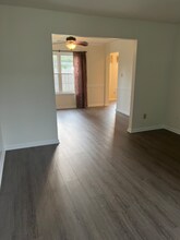 2633 Pender Dr in Virginia Beach, VA - Foto de edificio - Building Photo