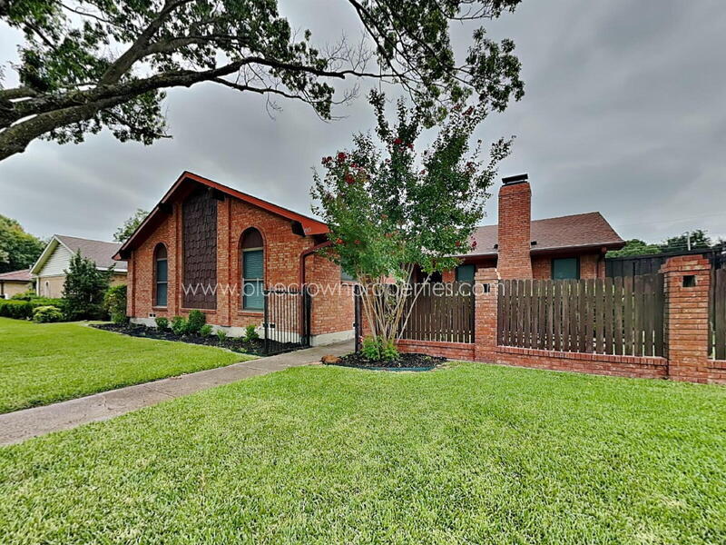 4915 Chilton Dr in Dallas, TX - Building Photo