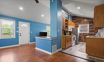 4724 NE Kelsey Rd in Kansas City, MO - Foto de edificio - Building Photo