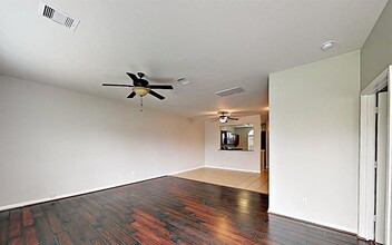 6731 Beech Trail Ct in Richmond, TX - Building Photo - Building Photo